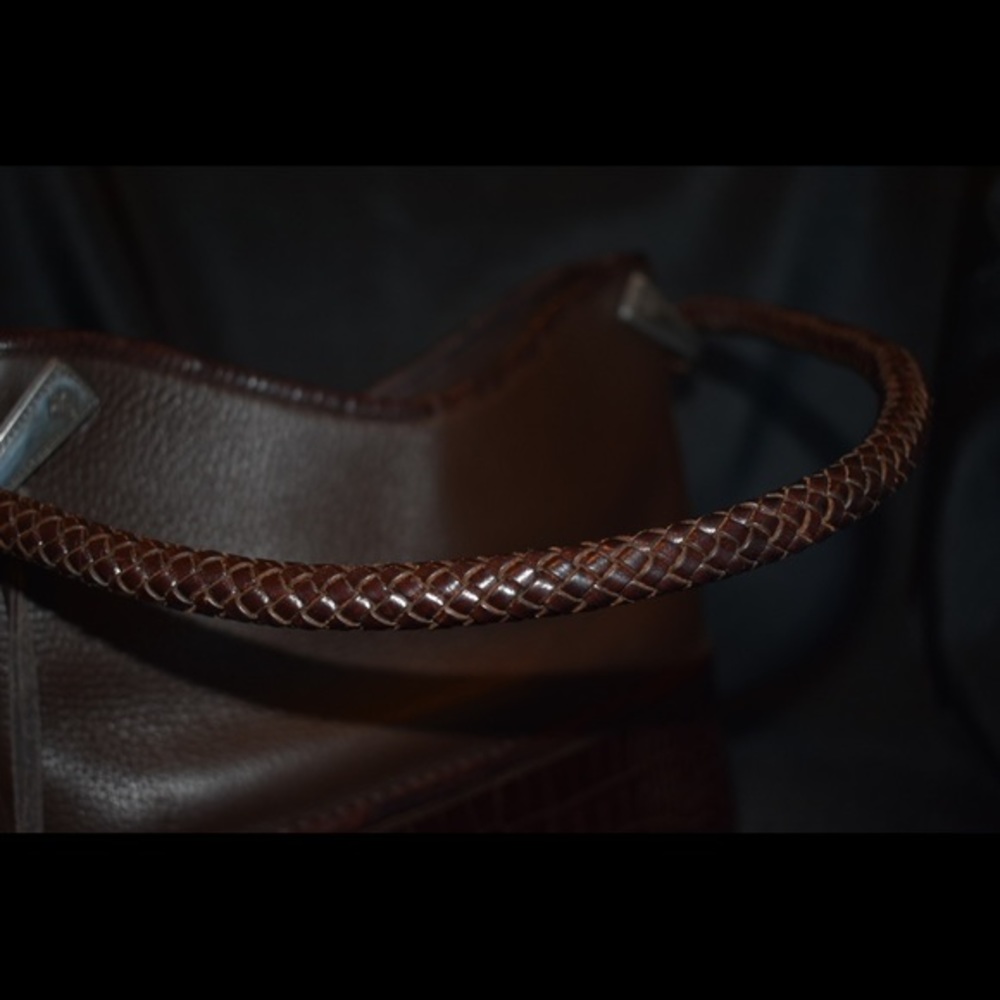 Brighton Handbag - Picture 3 of 8